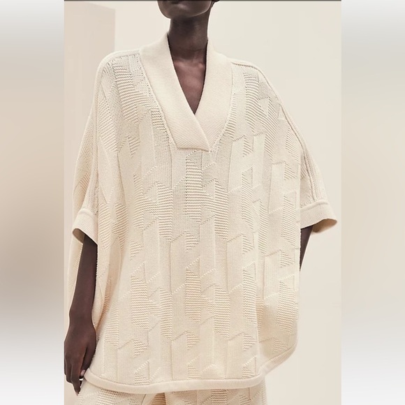 Hermes white wool H cape poncho sweater size s - Picture 2 of 9